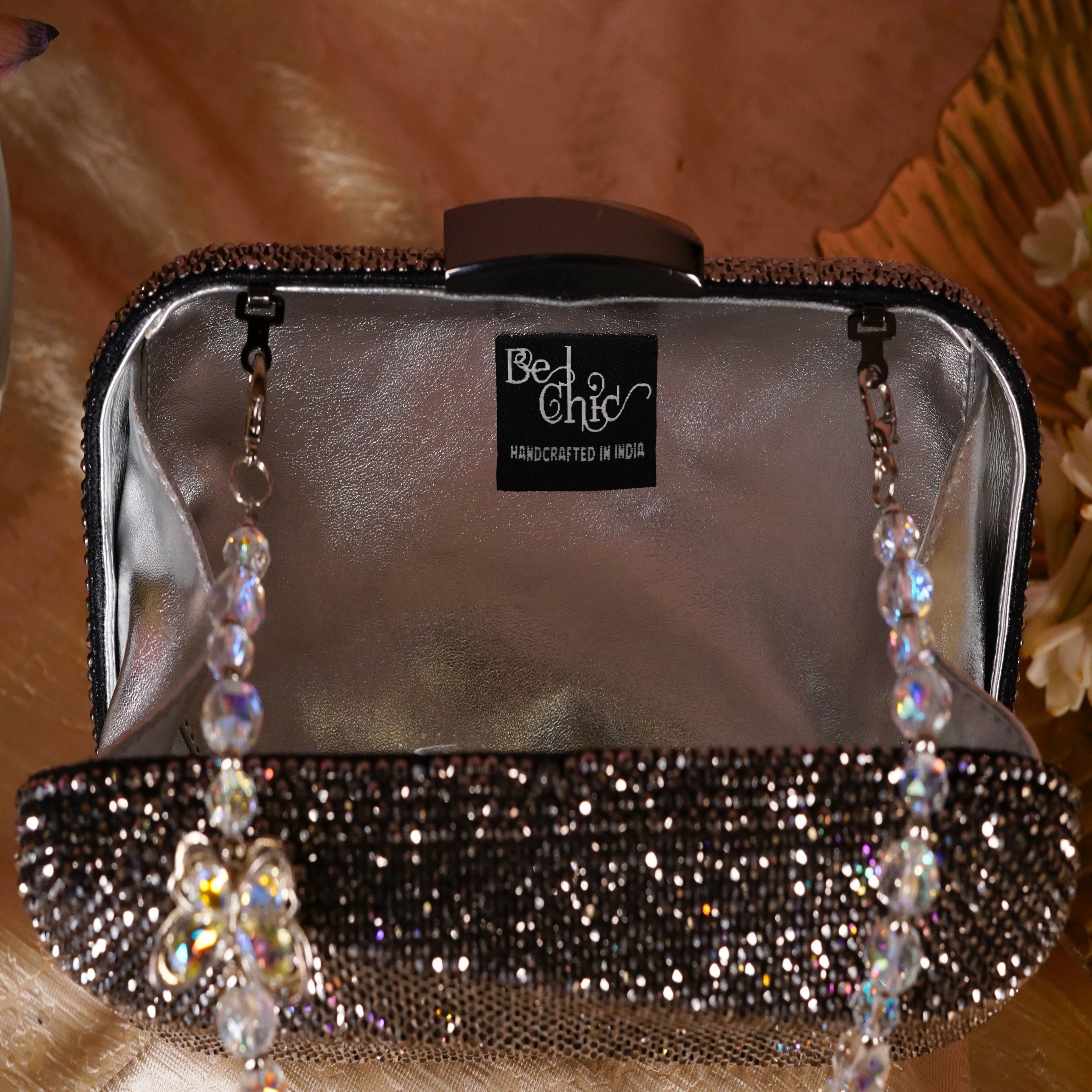 Wave Crystal Clutch Black | Detachable Sling