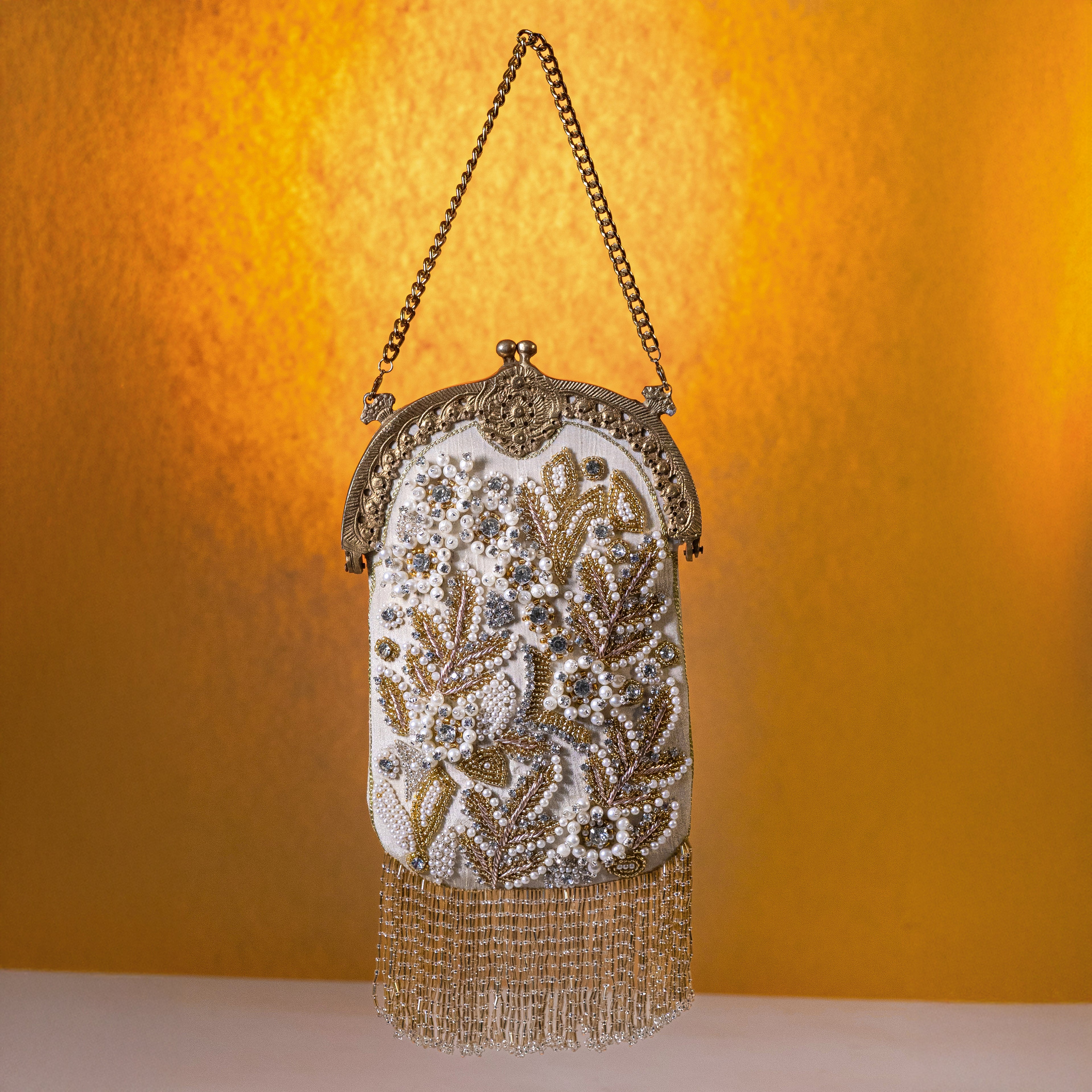 Sitara Tassel Potli