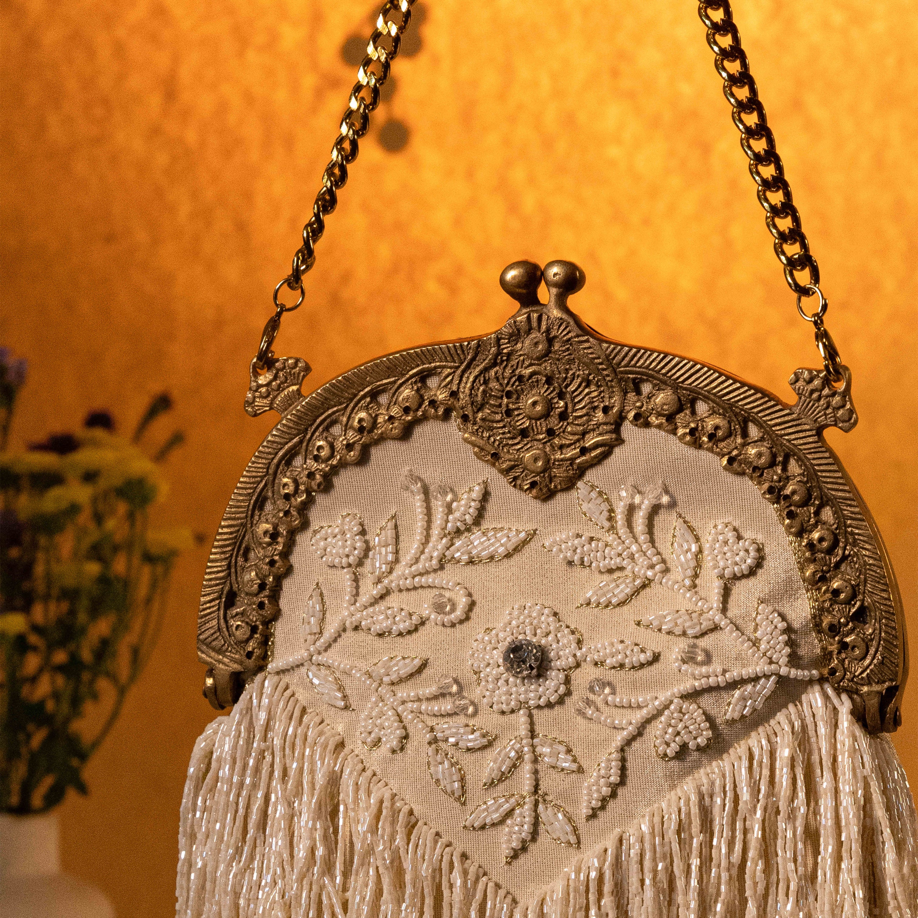 Heer Tassel Ivory Potli