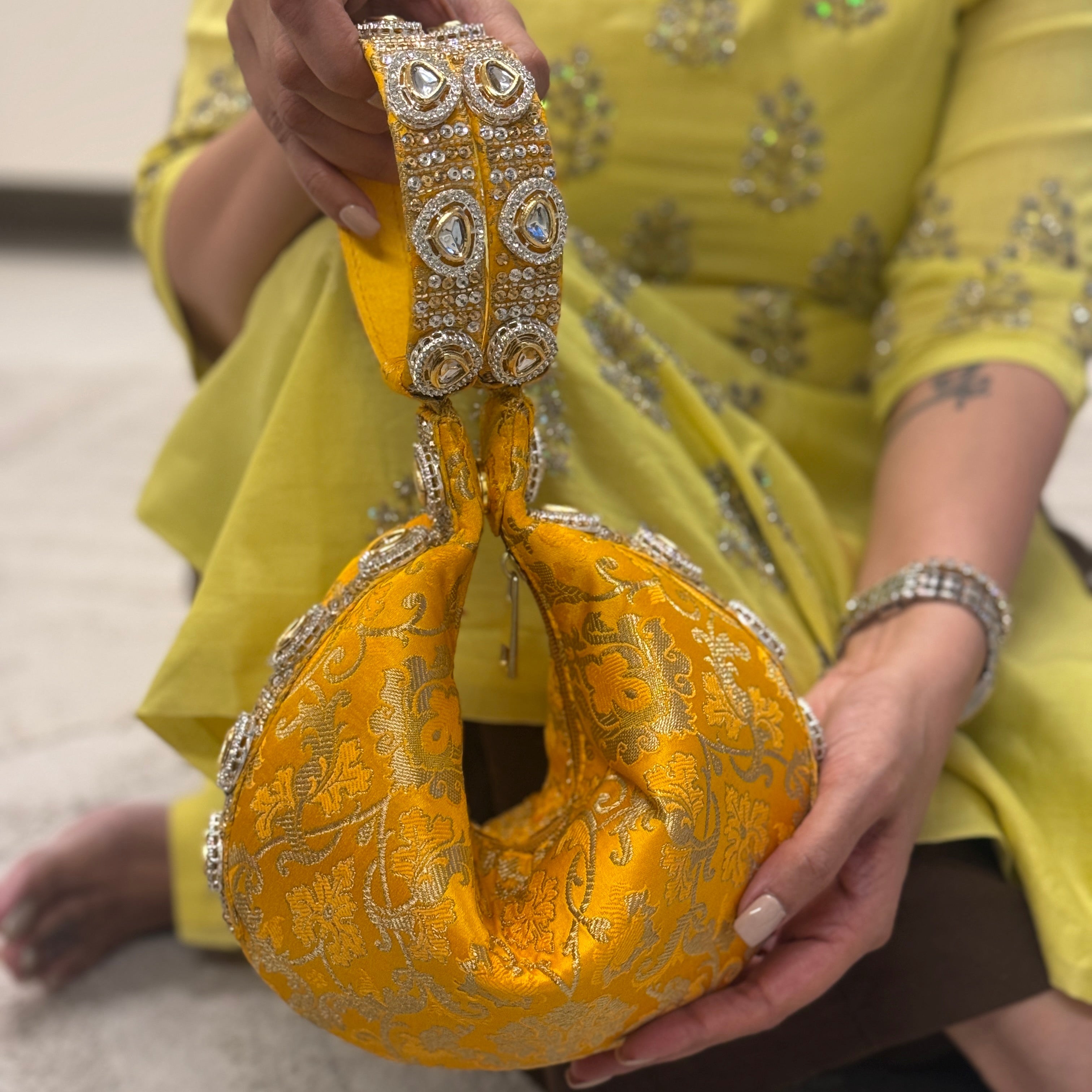 Kundan Brocade yellow Potli