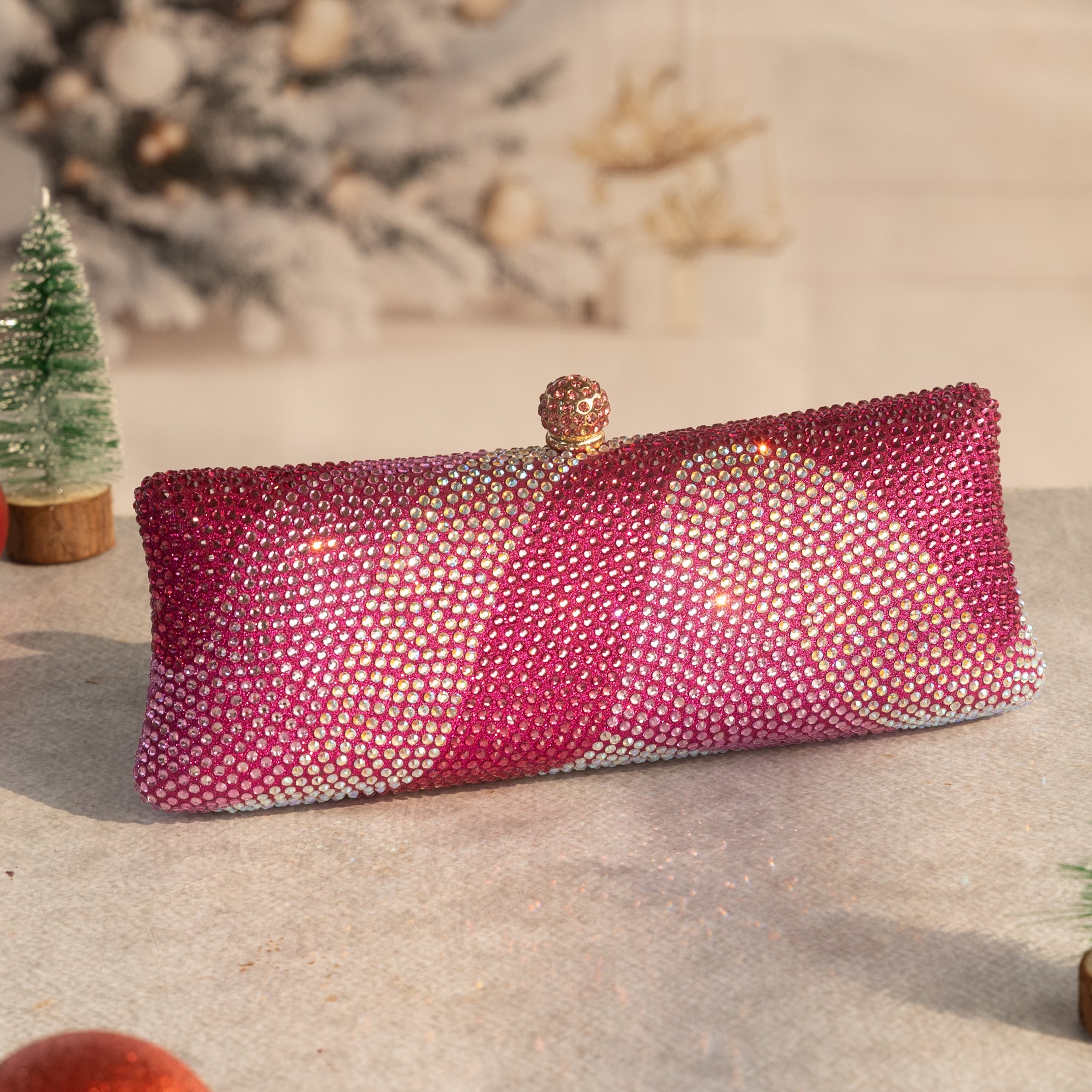 Crystal Ripple Clutch Pink