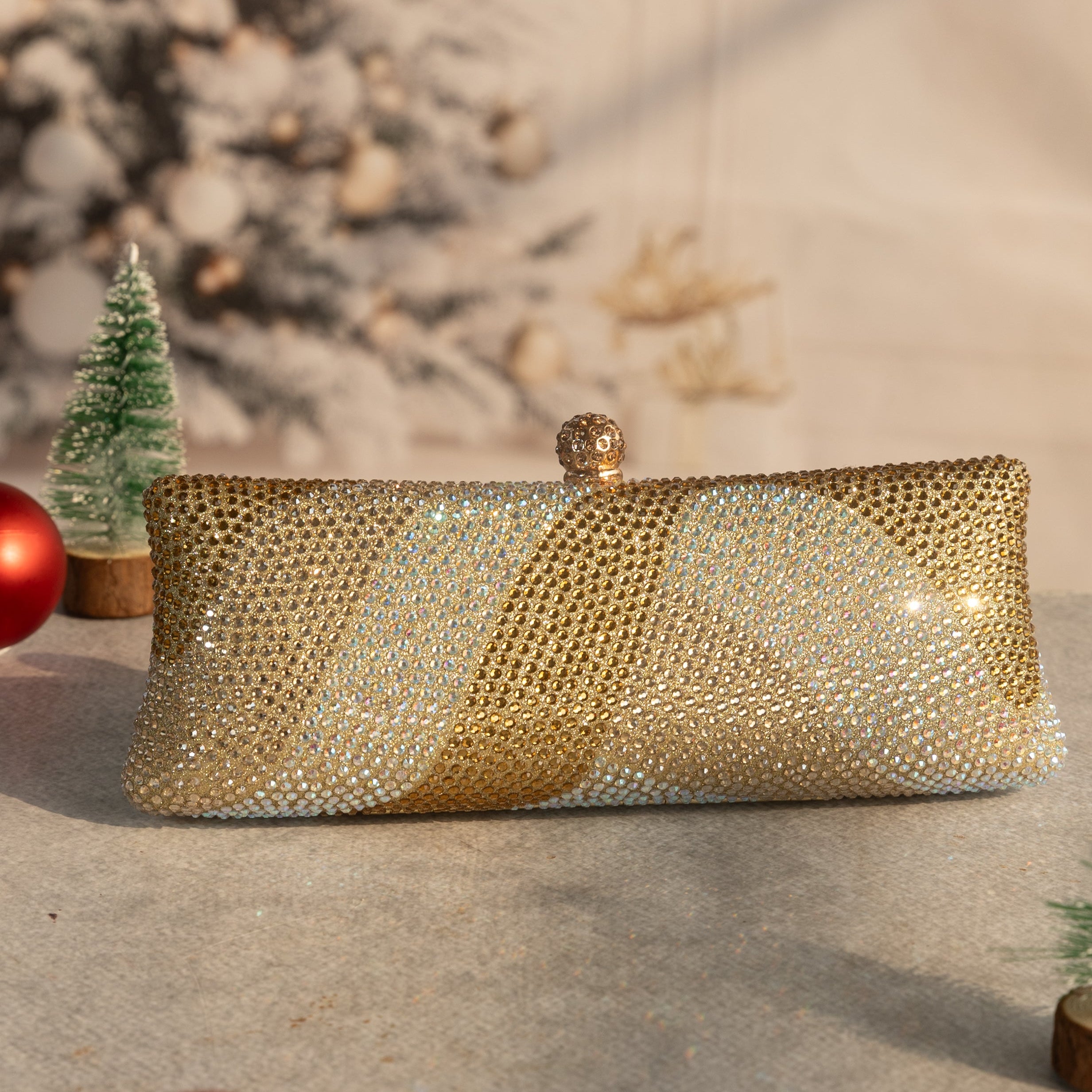 Crystal Ripple Clutch Gold