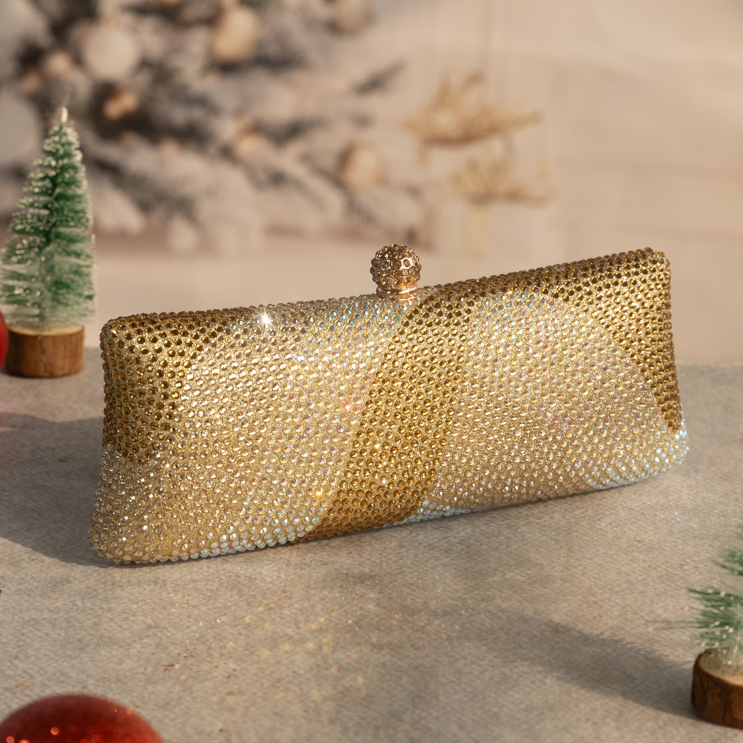 Crystal Ripple Clutch Gold