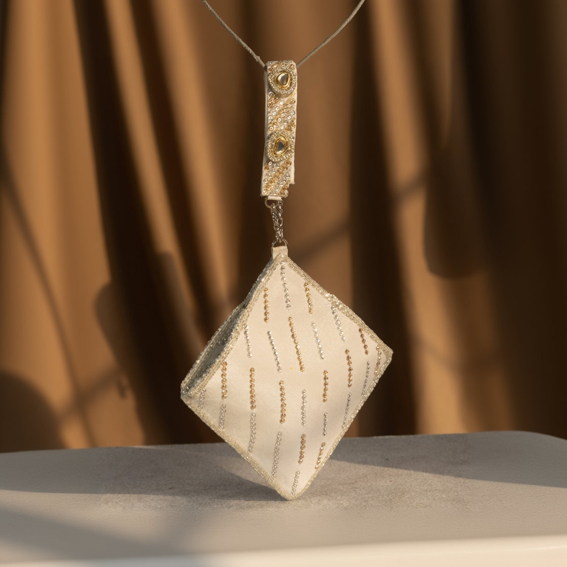 Opulence Purse | Gold