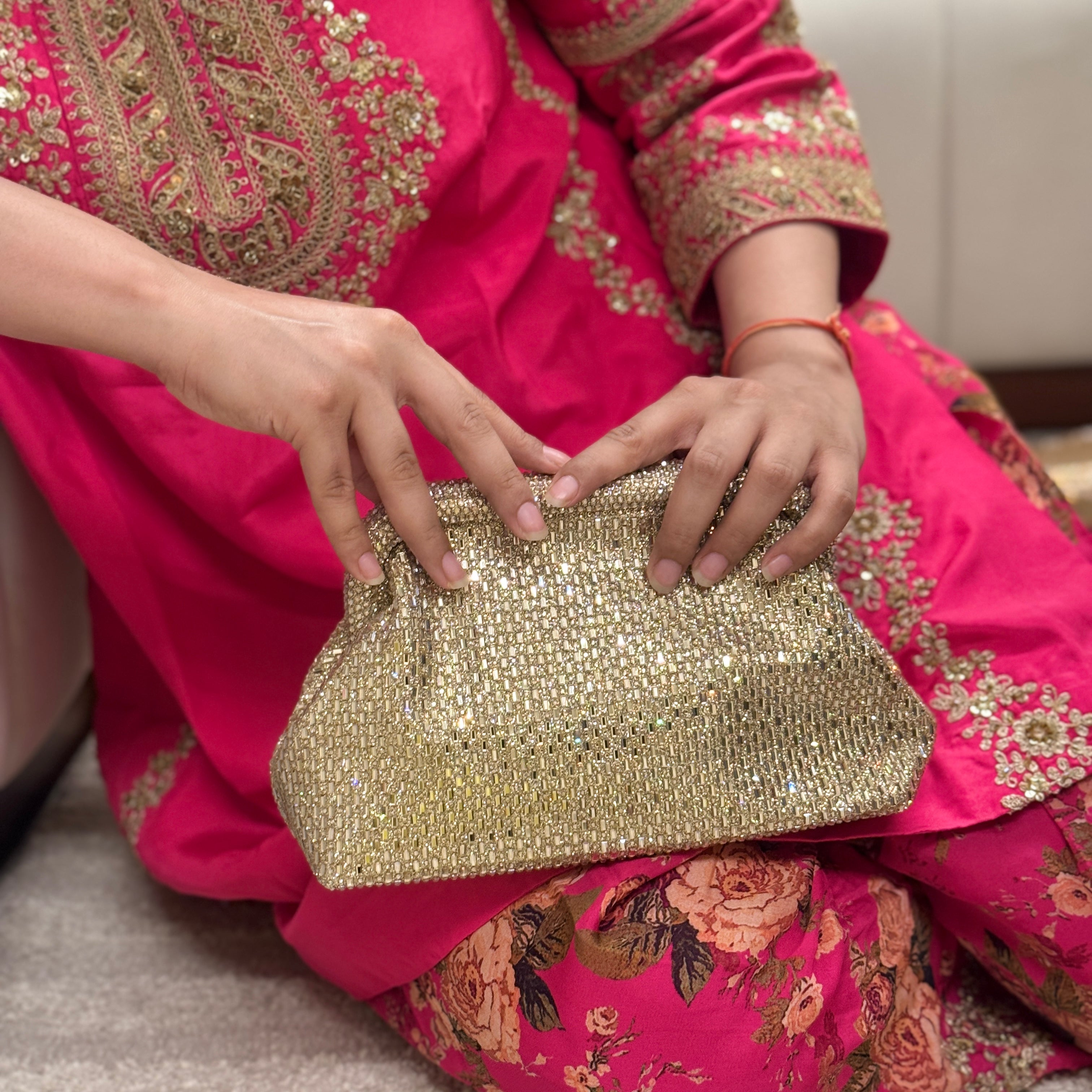 PRISMATIC LUXE IN GOLD
