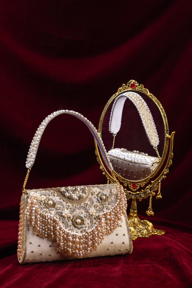 Vintage Floral Clutch With Tassel