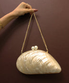 Acrylic Shell Clutch With Unique Pattern Ivory